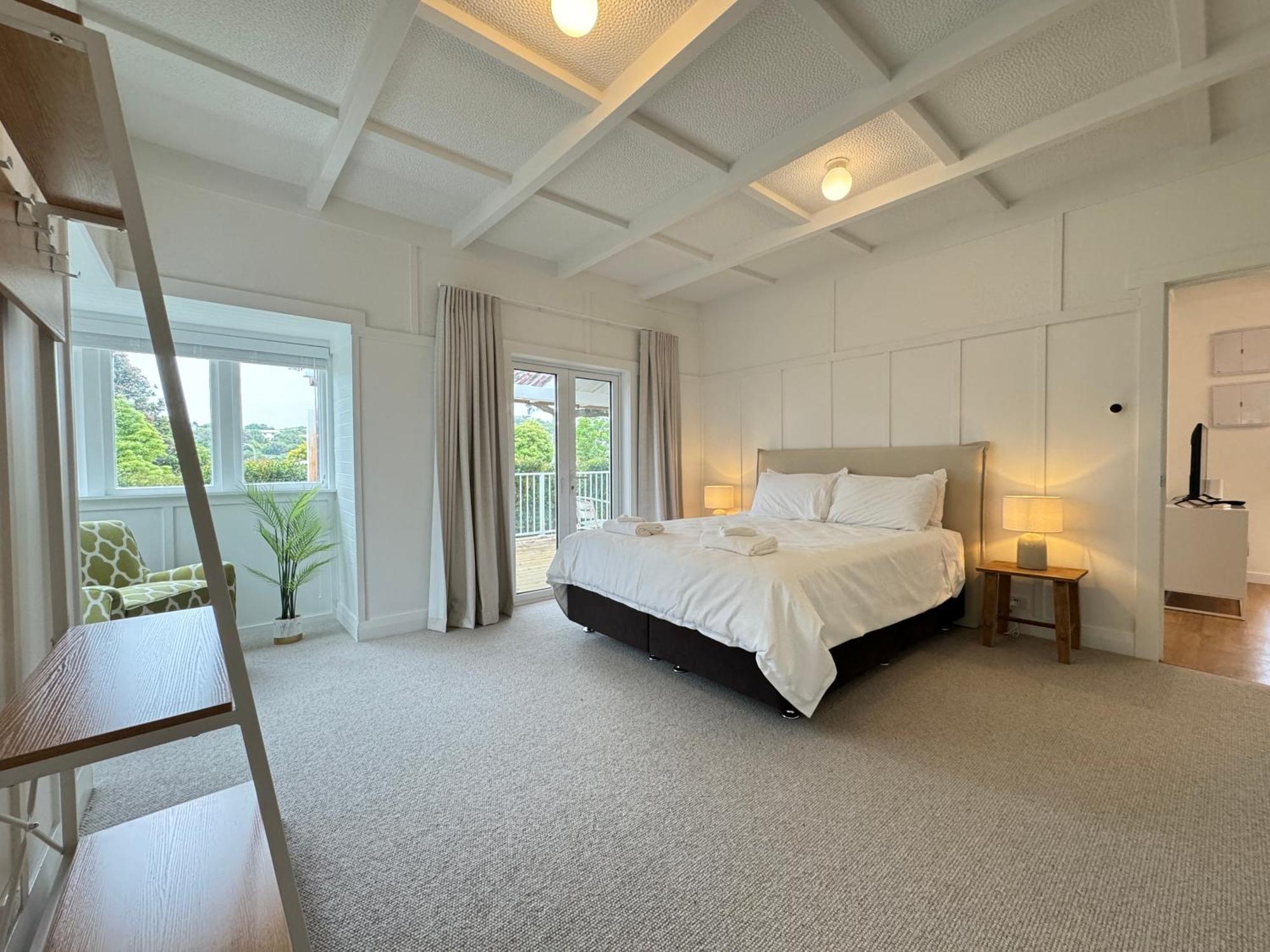 Miami One One Villa Oneroa Eksteriør billede