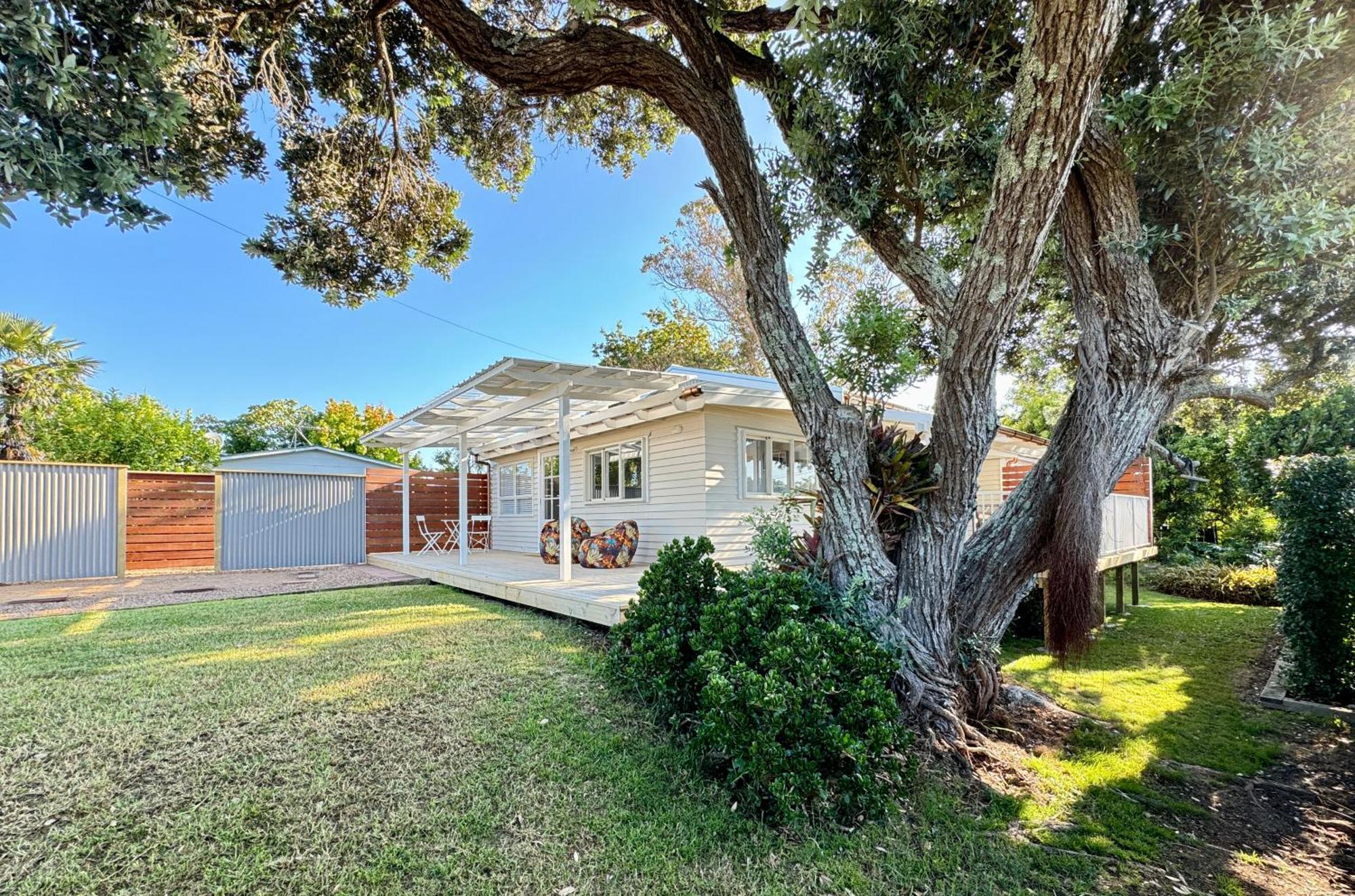 Miami One One Villa Oneroa Eksteriør billede