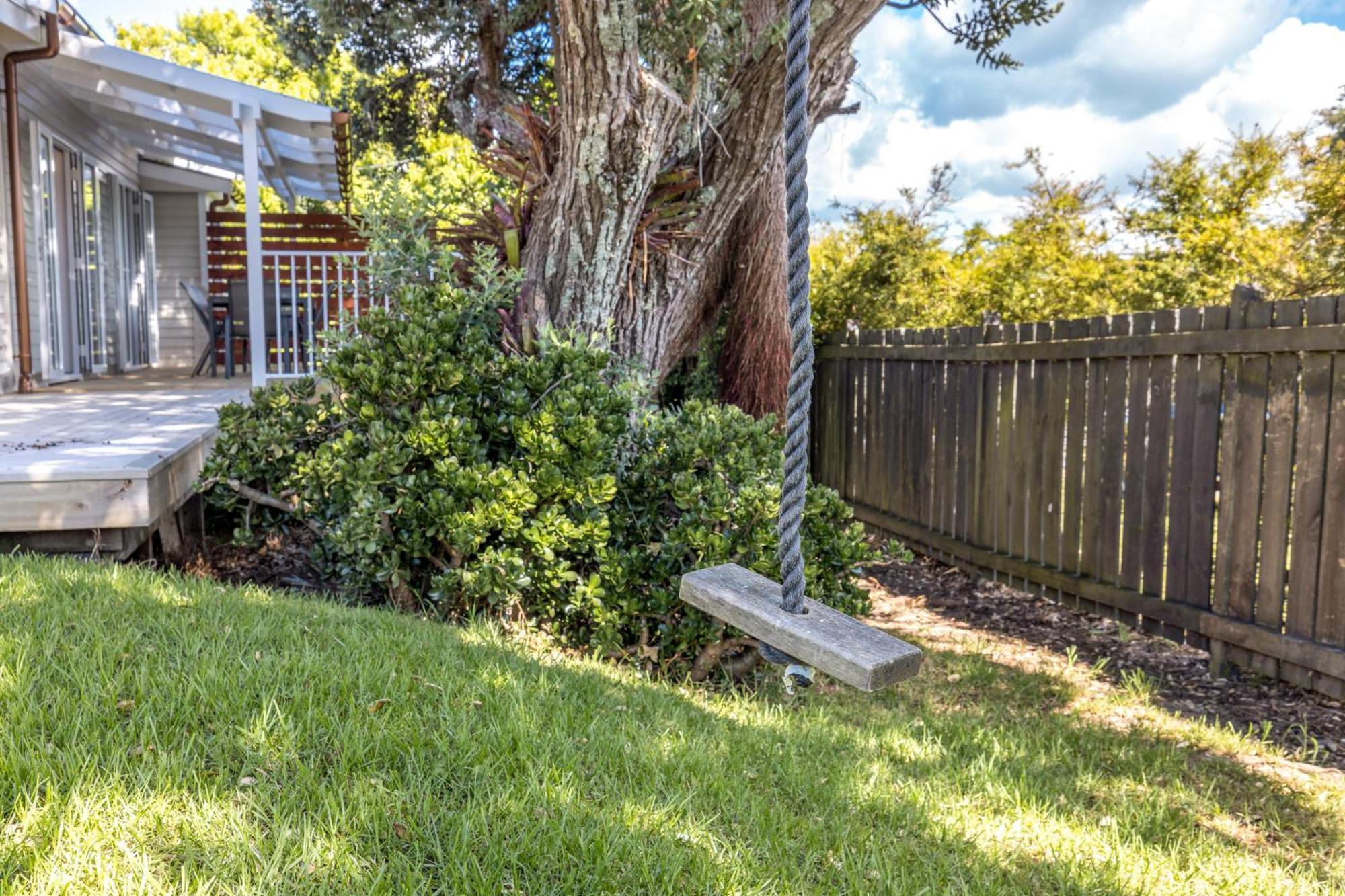 Miami One One Villa Oneroa Eksteriør billede